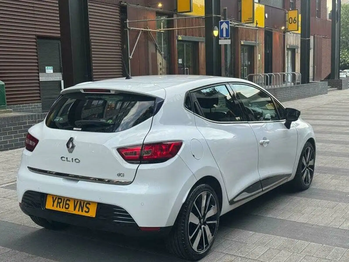 2016-renault-clio-15dci-dynamique-s-nav-90bhp-ss-energy-big-8