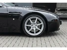 2006-aston-martin-vantage-43-small-20