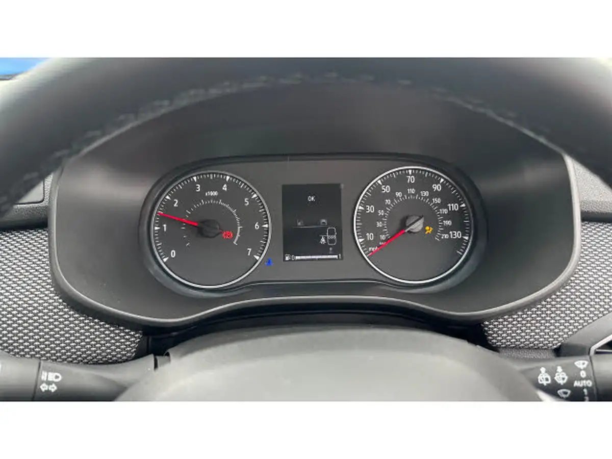2024-dacia-sandero-stepway-10-tce-expression-90bhp-big-17