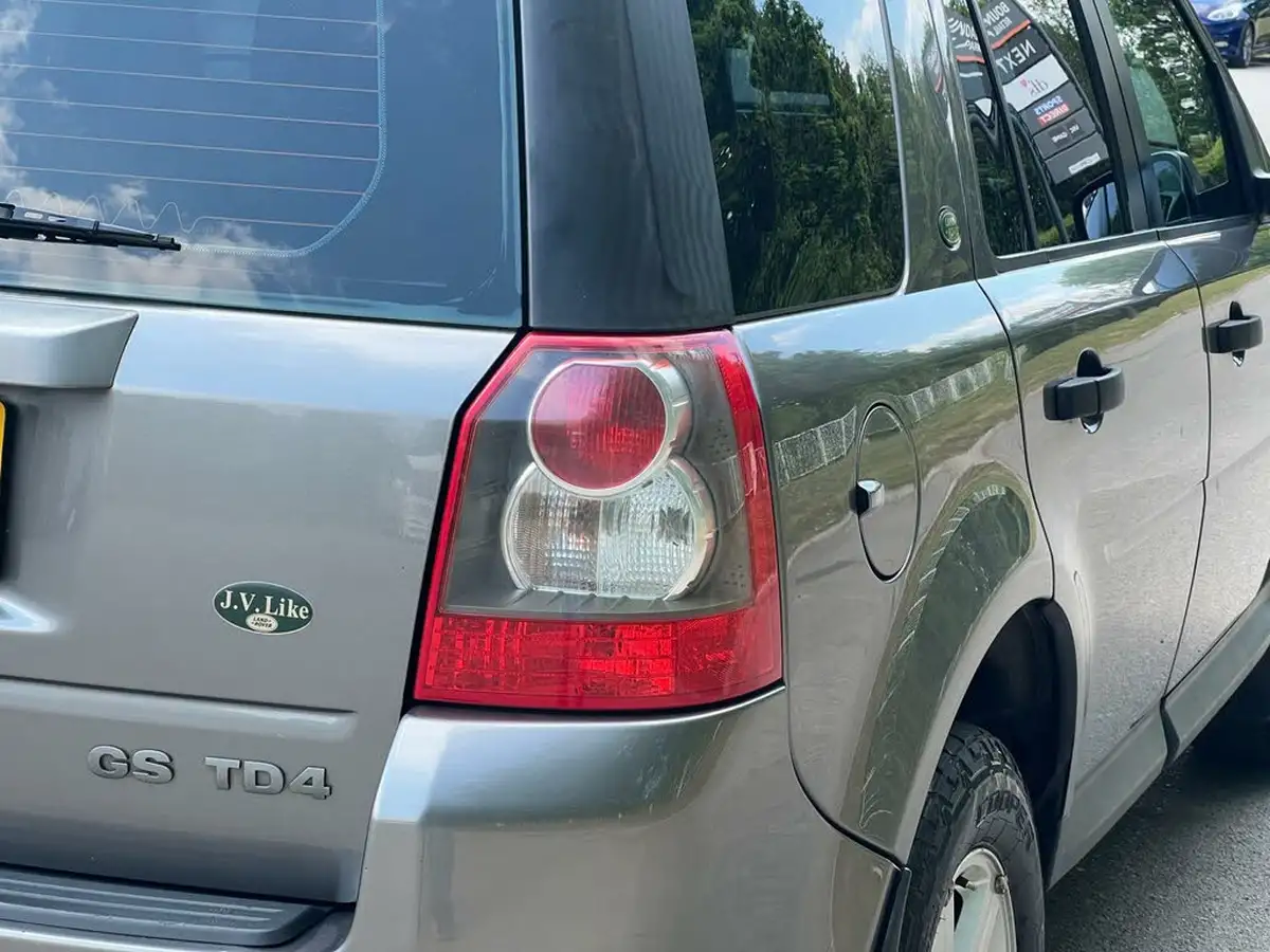 2007-land-rover-freelander-2-22td-gs-auto-big-21