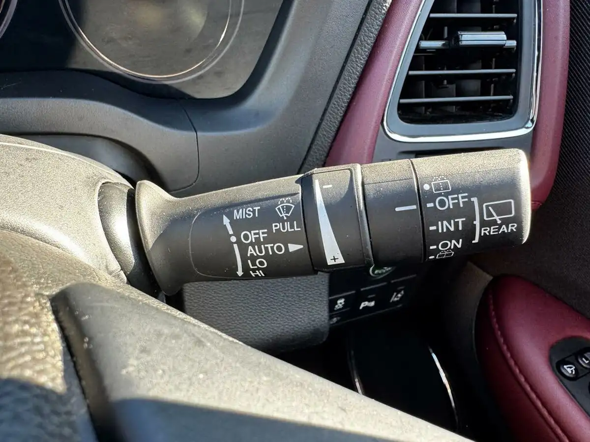 2020-honda-hr-v-15-i-vtec-sport-big-60