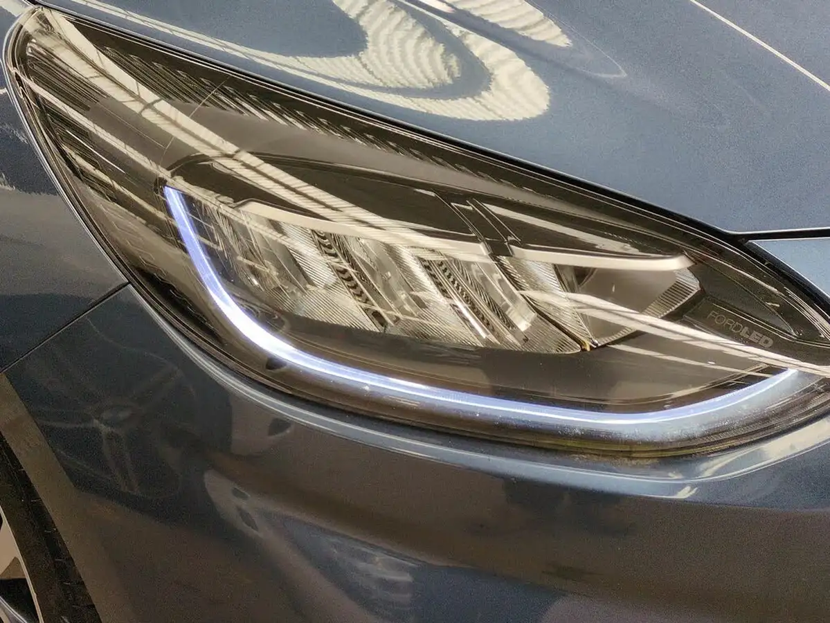 2022-ford-fiesta-10t-st-line-vignale-155ps-hybrid-mhev-5d-big-31
