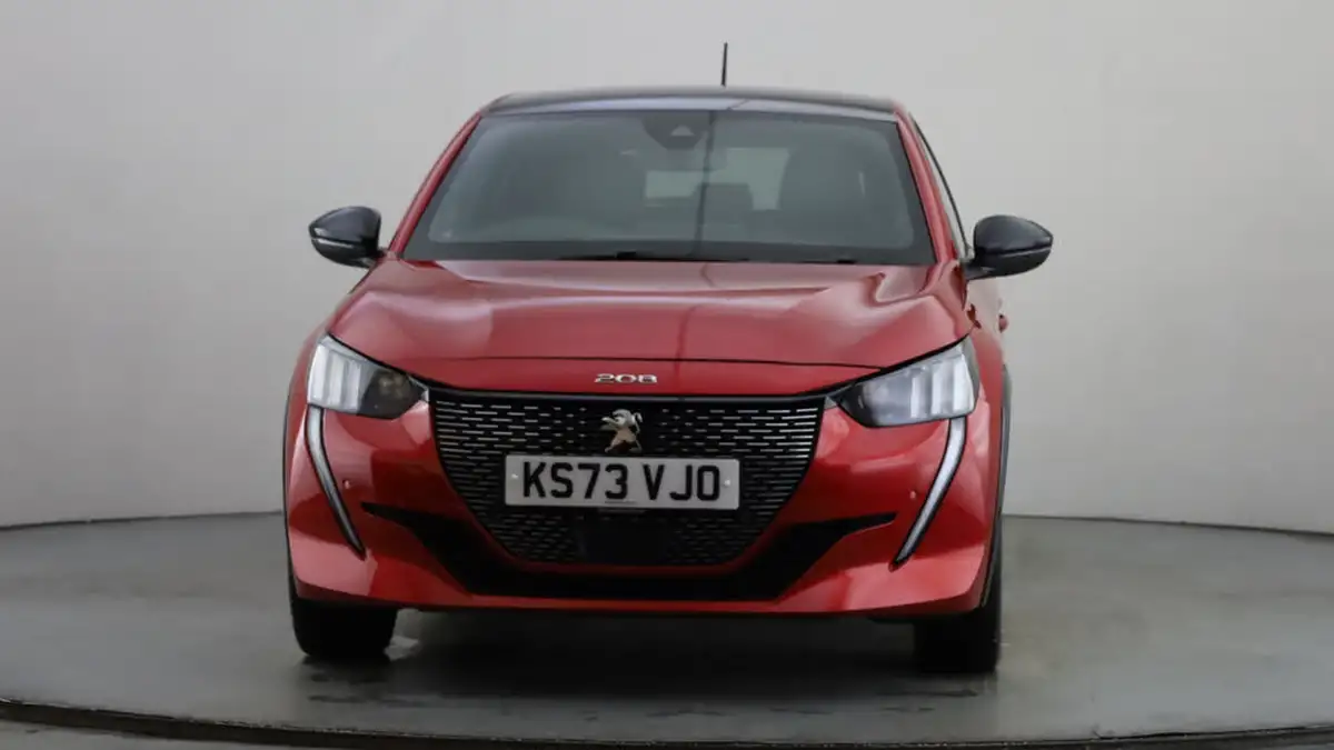 2023-peugeot-208-12-puretech-gt-130ps-eat8-big-15