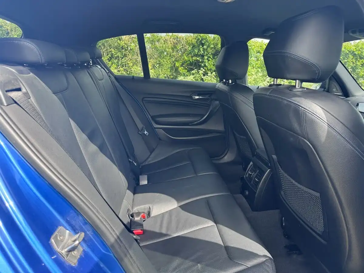 2019-bmw-1-series-30-m140i-shadow-edition-5d-big-11