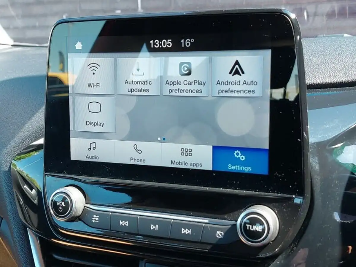 2019-ford-fiesta-11-ti-vct-zetec-3d-big-18