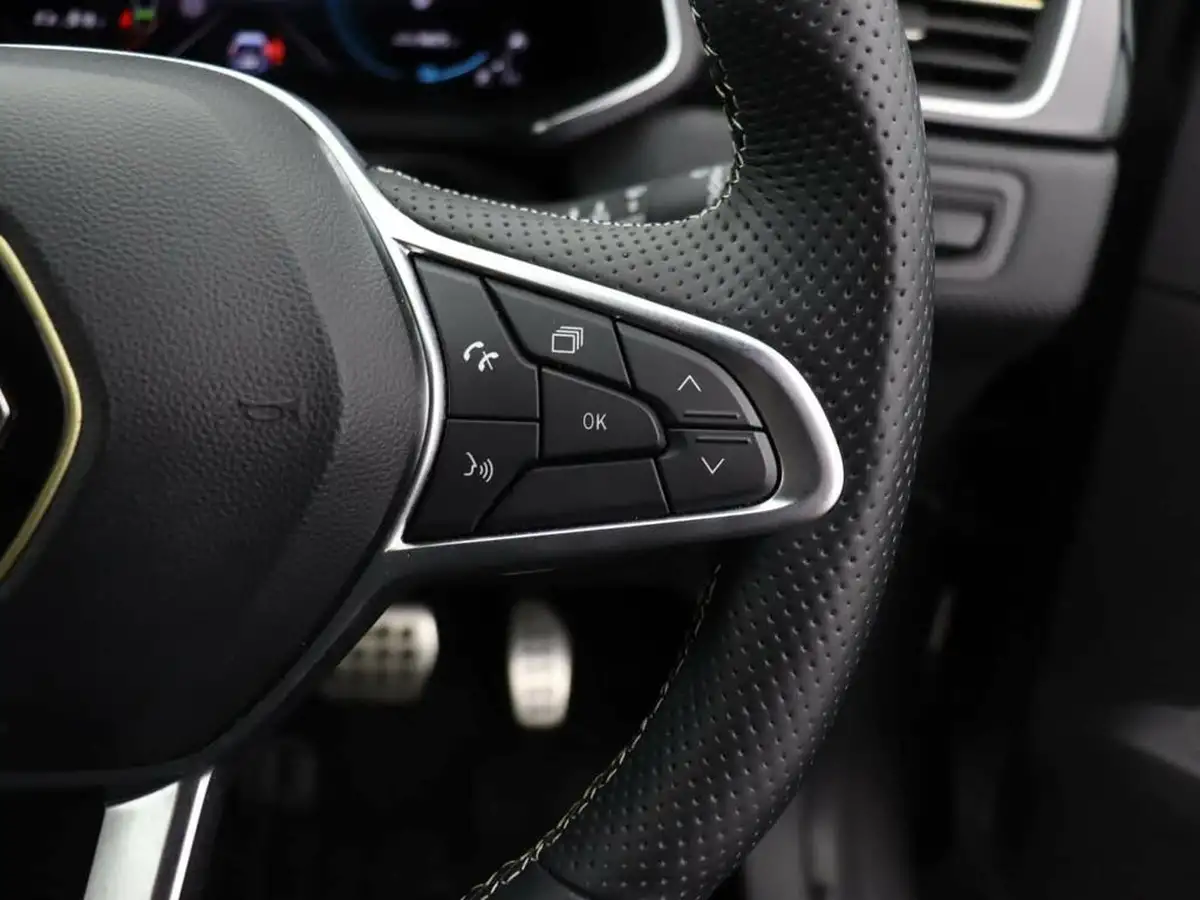 2024-renault-captur-16-e-tech-engineered-145ps-full-big-25