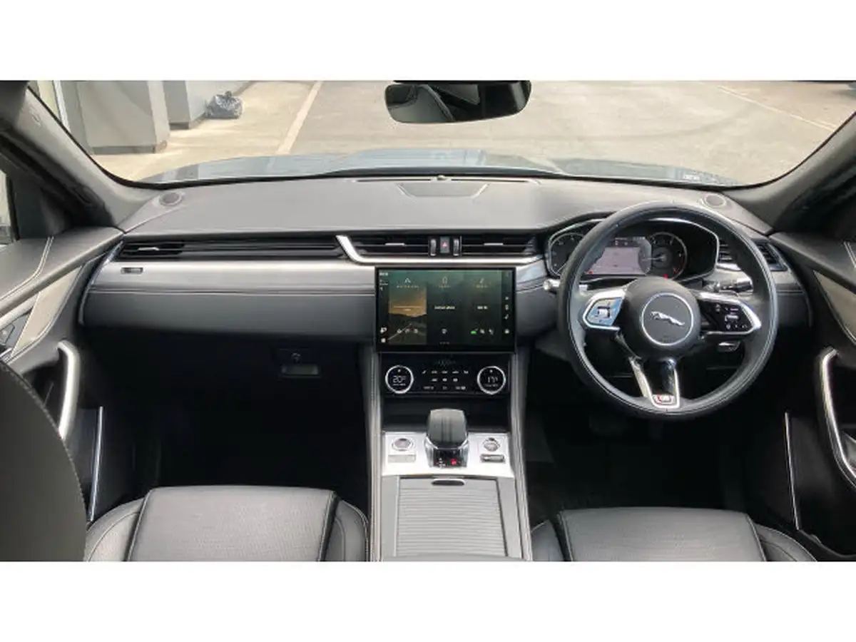 2022-jaguar-f-pace-20-d200-r-dynamic-s-big-8