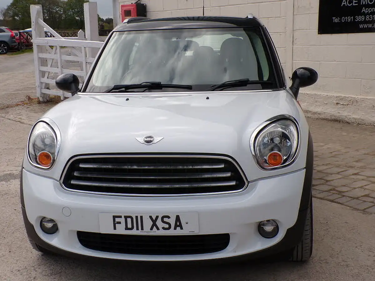 2011-mini-countryman-16td-cooper-d-112bhp-1598cc-big-2