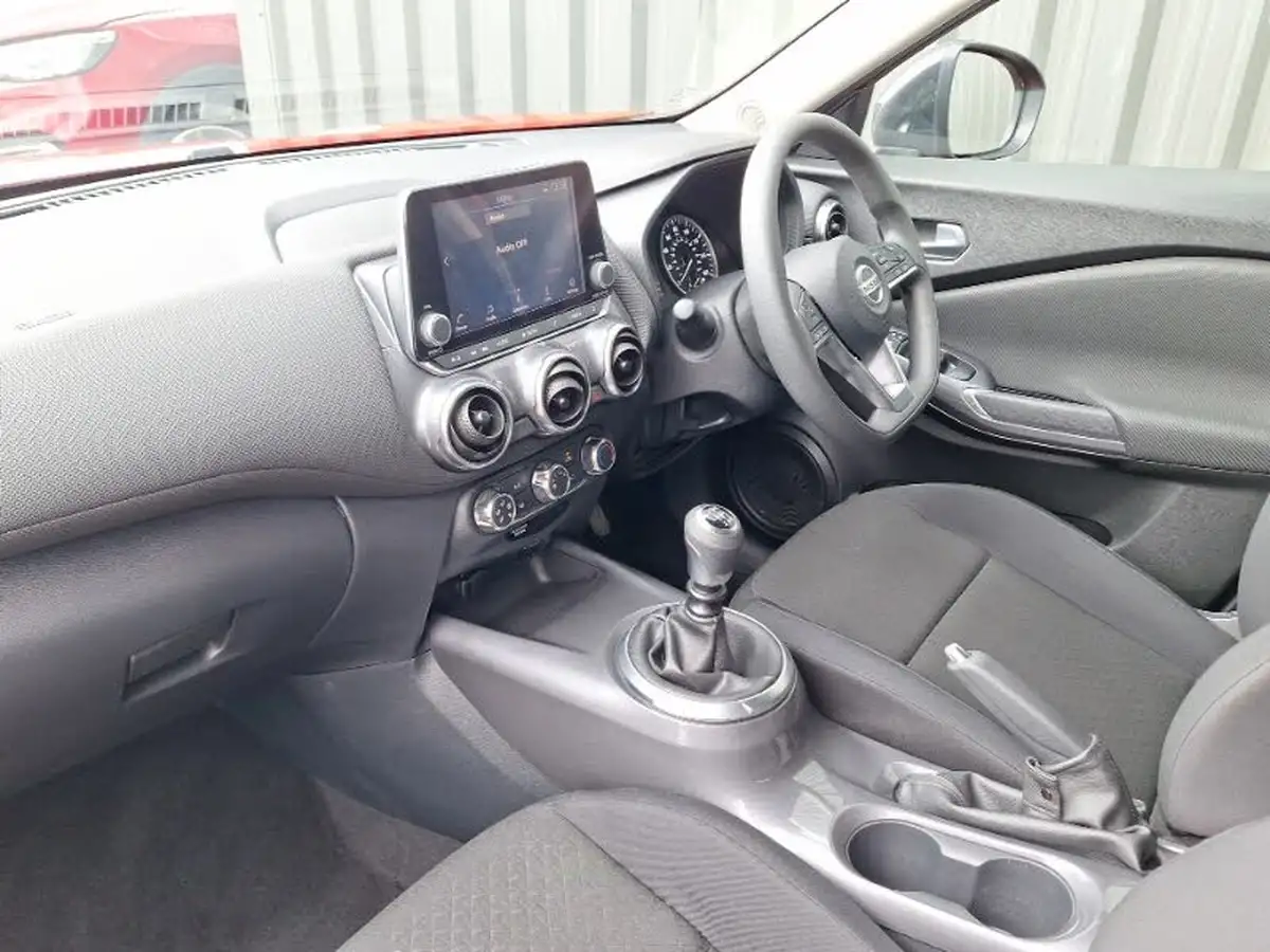 2022-nissan-juke-10-dig-t-acenta-big-4