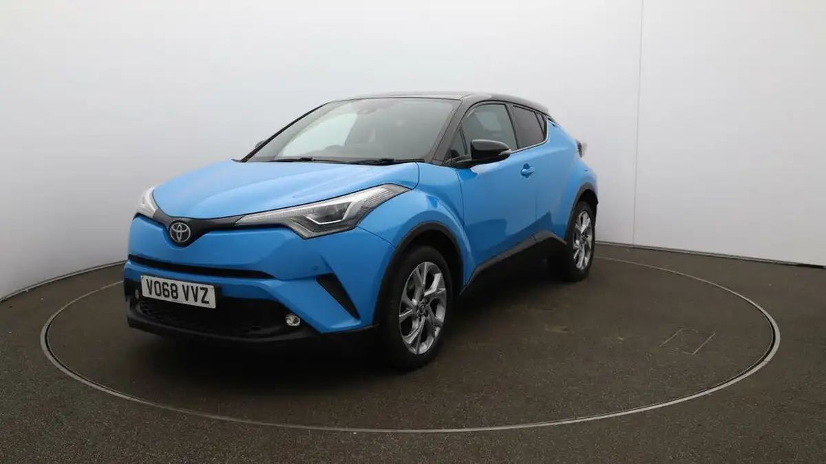 2018-toyota-c-hr-12-dynamic-big-29