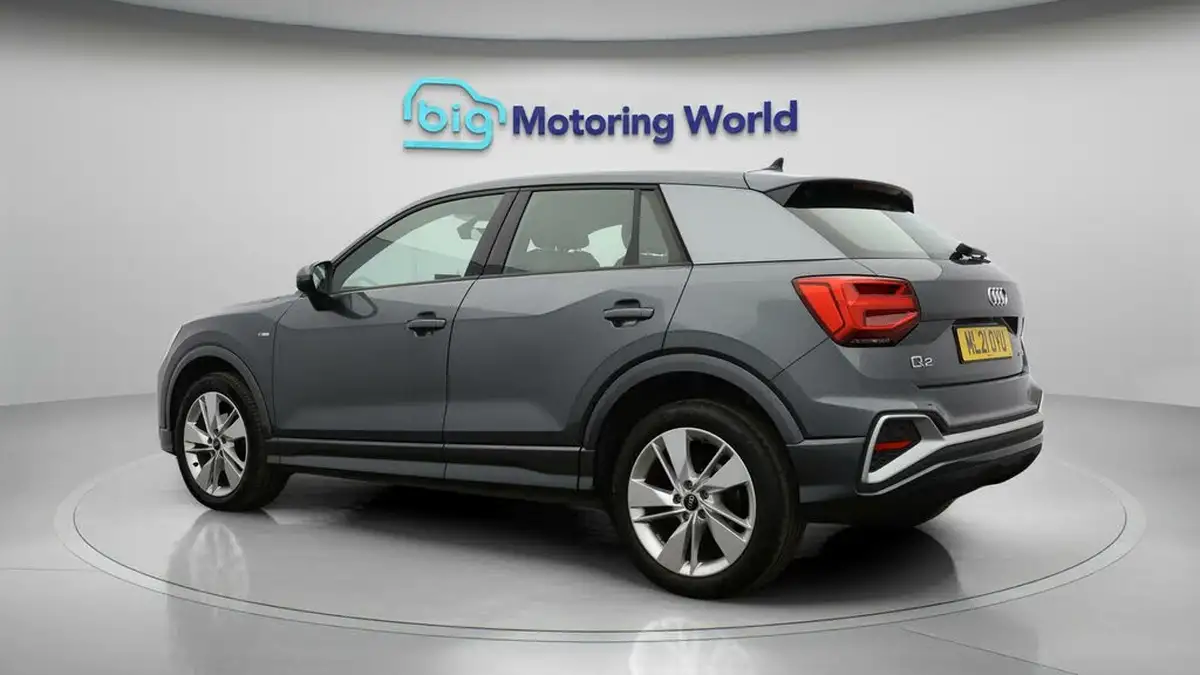 2021-audi-q2-15-35-tfsi-s-line-tronic-big-4