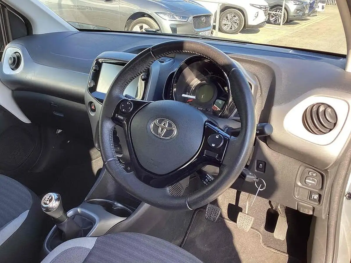2019-toyota-aygo-10-vvt-i-x-trend-big-4