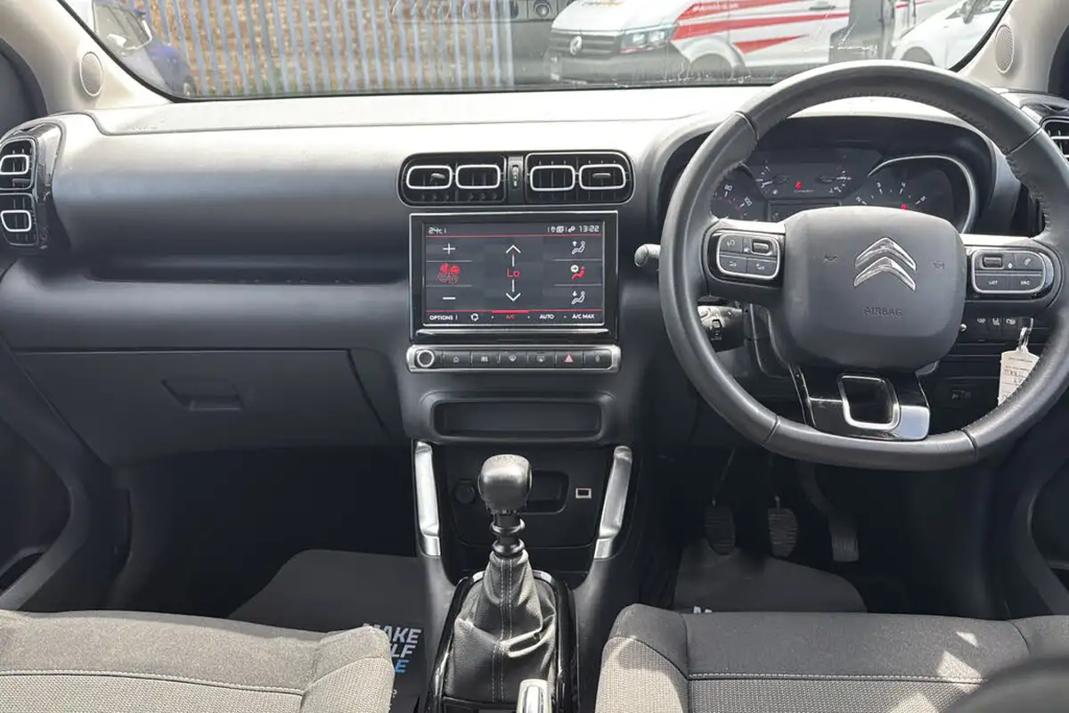 2021-citroen-c3-aircross-12-puretech-shine-110ps-big-7