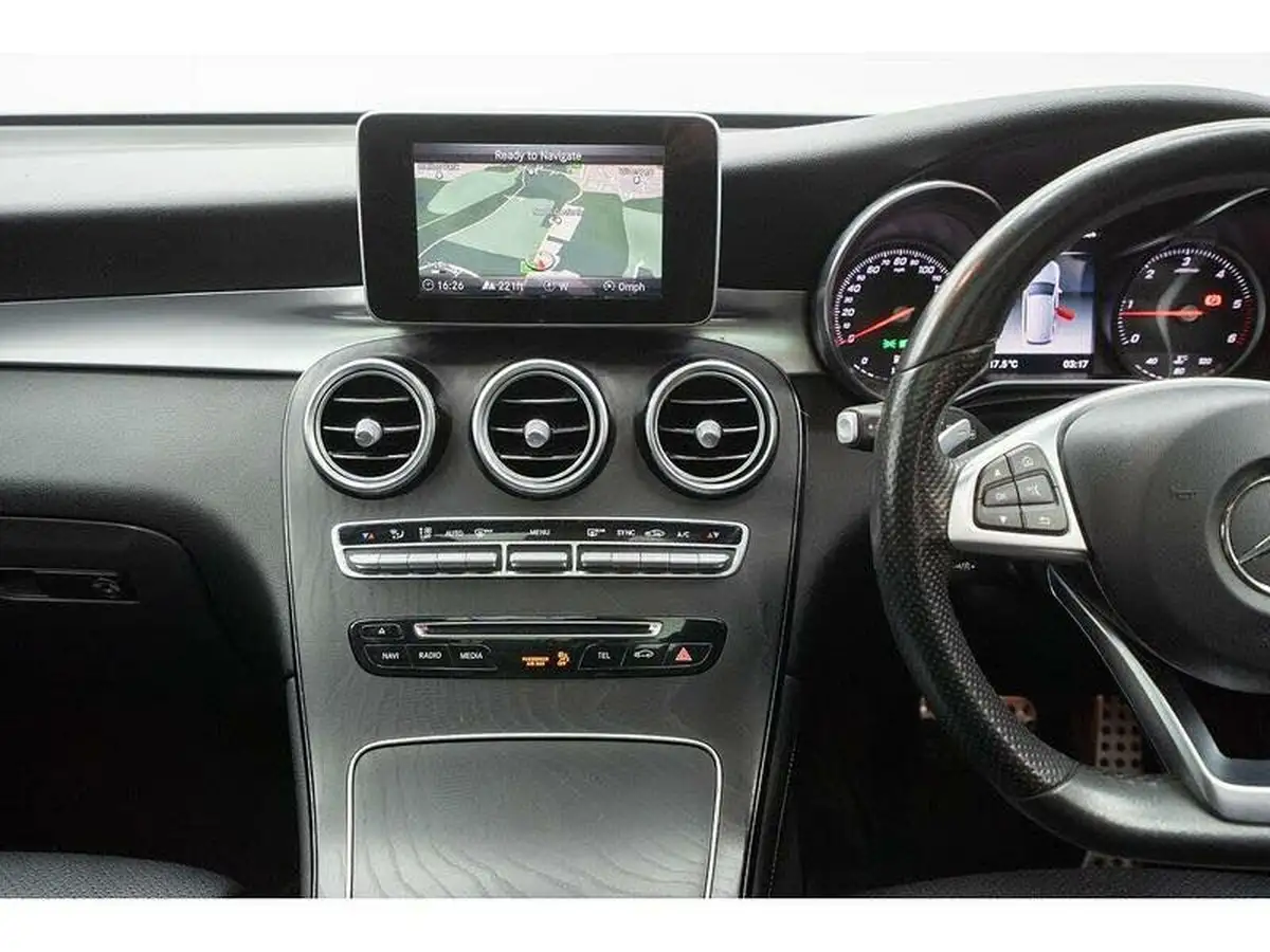 2018-mercedes-benz-glc-class-21d-glc250d-amg-line-premiumss-station-wagon-5d-big-32