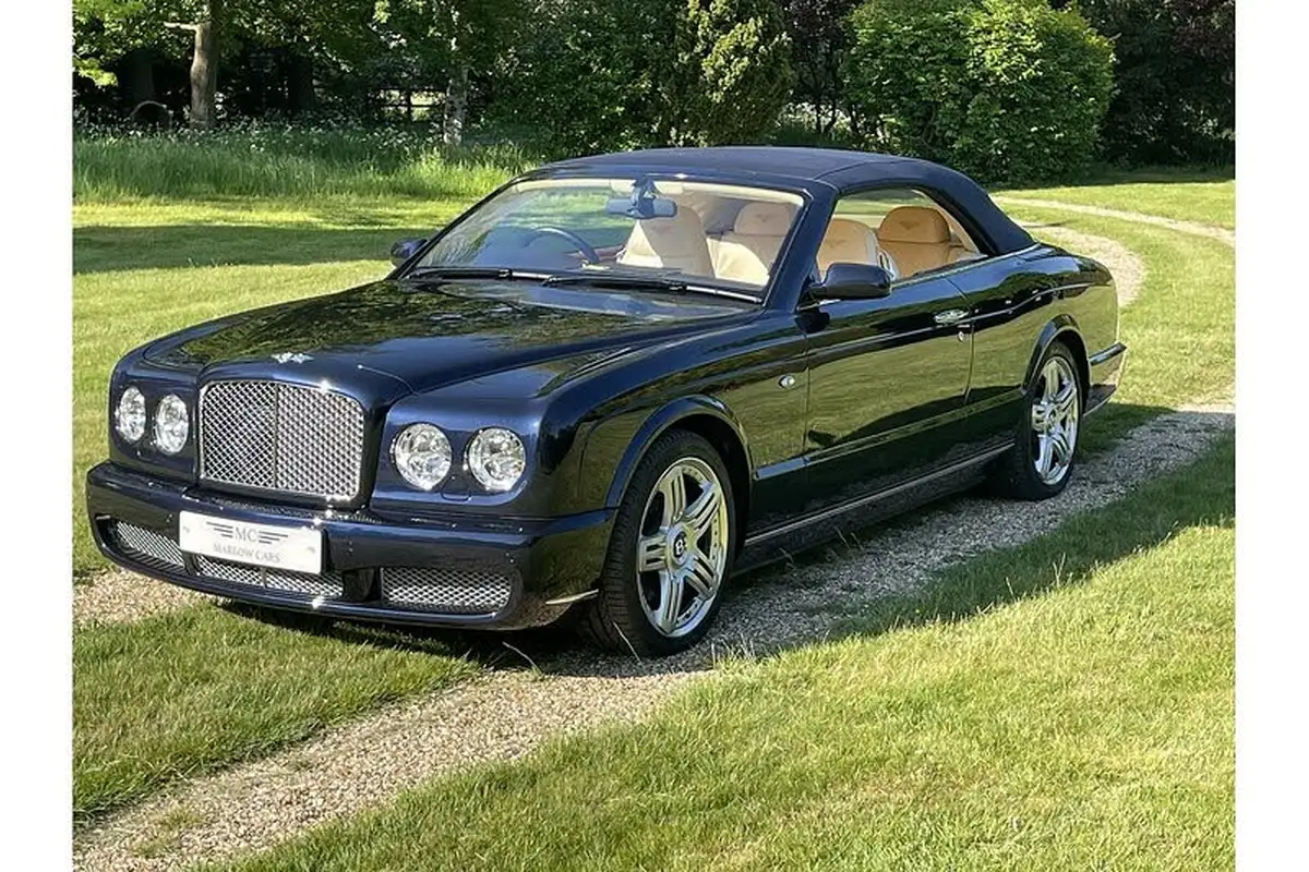 2006-bentley-azure-68-big-65