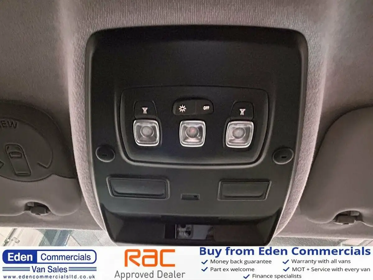 2023-renault-trafic-20dci-sl30-150-extra-eu6d-big-23