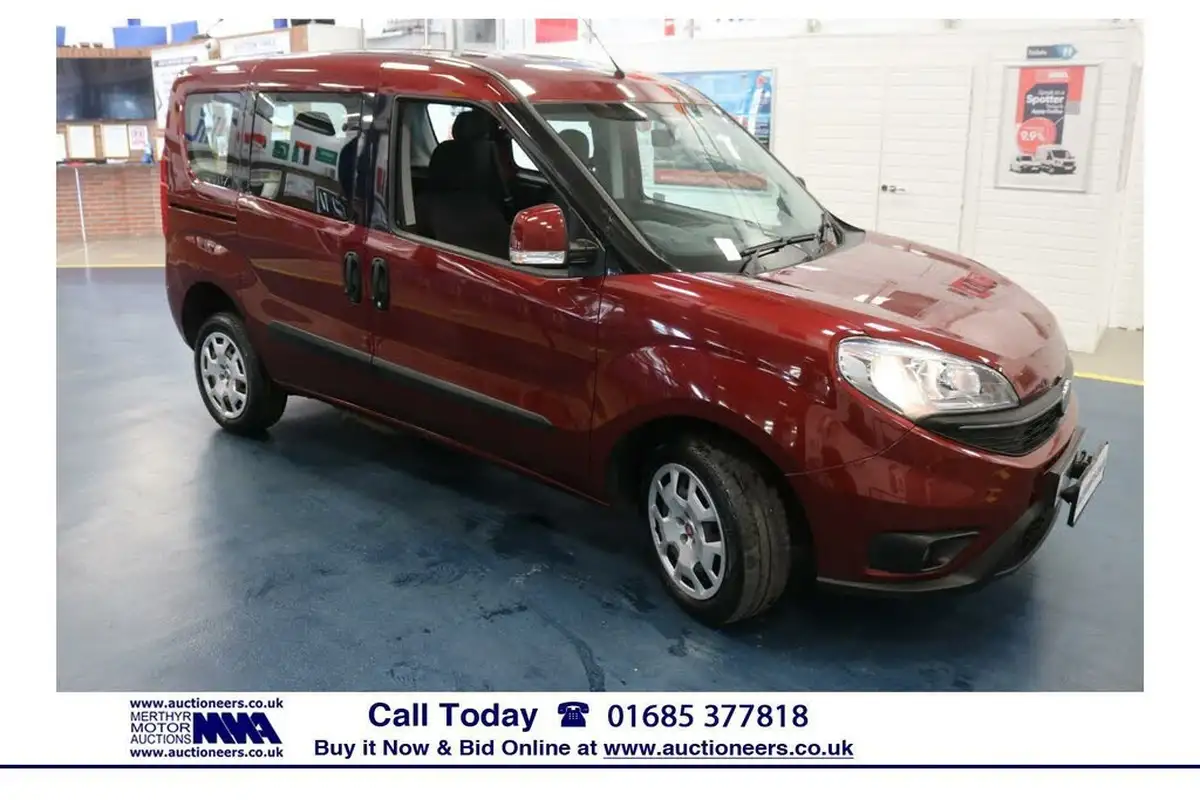 2017-fiat-doblo-14-easy-big-0