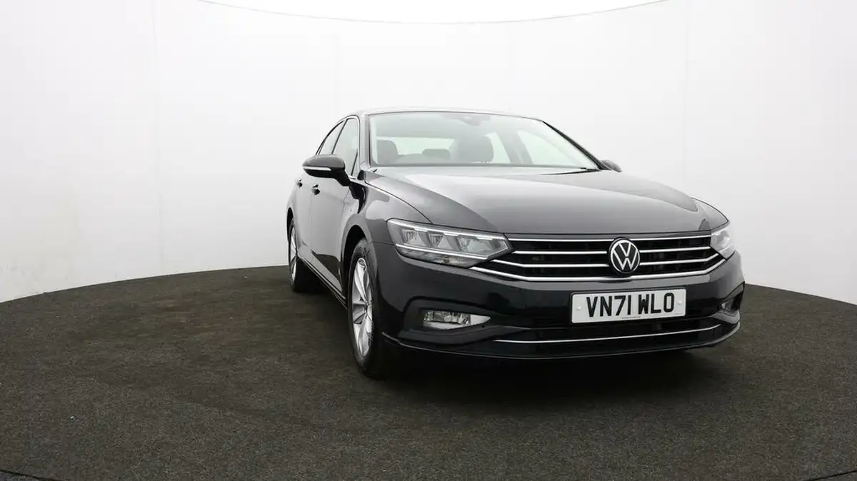 2021-volkswagen-passat-20tdi-se-nav-150ps-saloon-4d-dsg-big-49