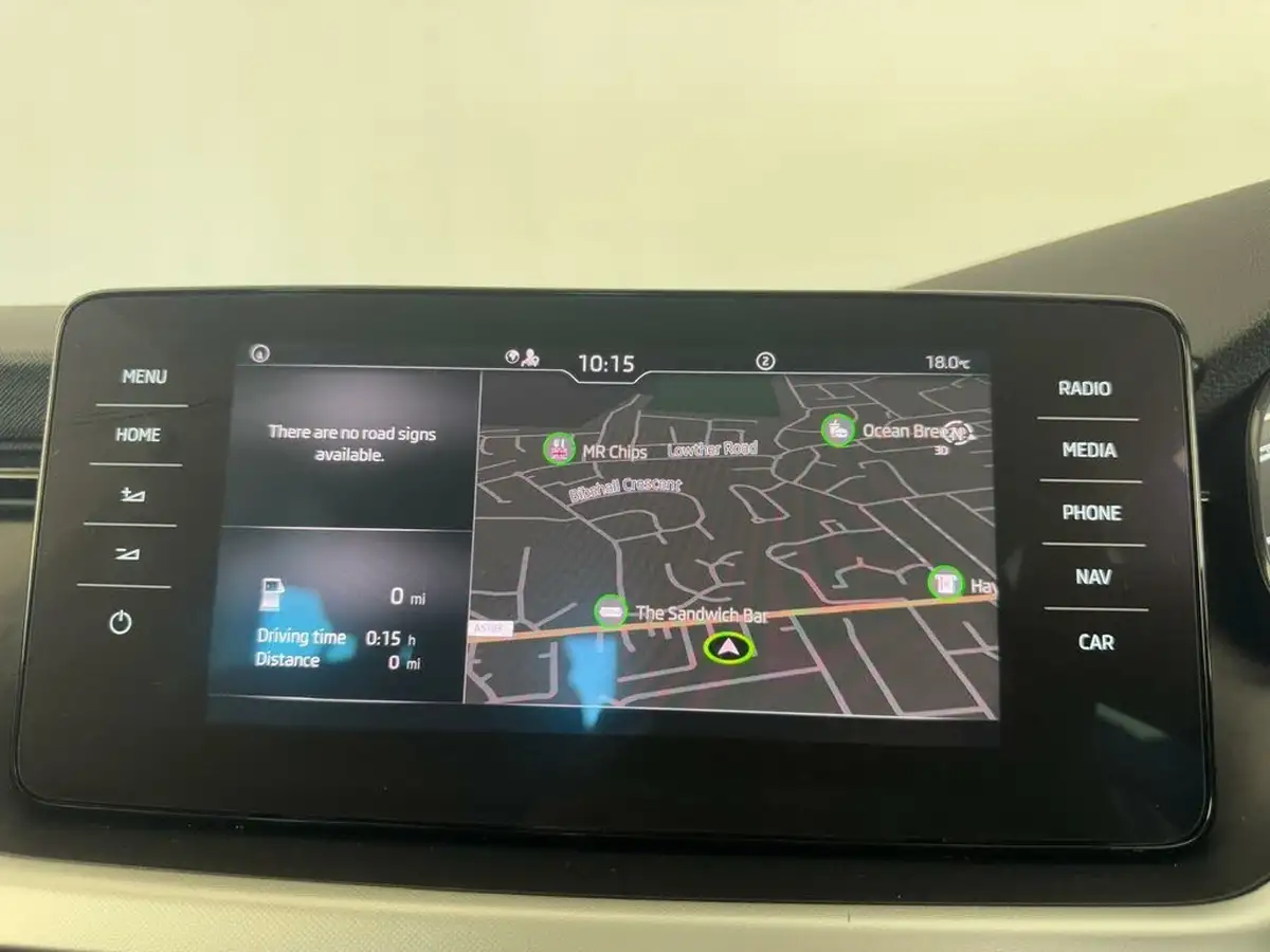 2023-skoda-kamiq-10-tsi-se-drive-110ps-big-28