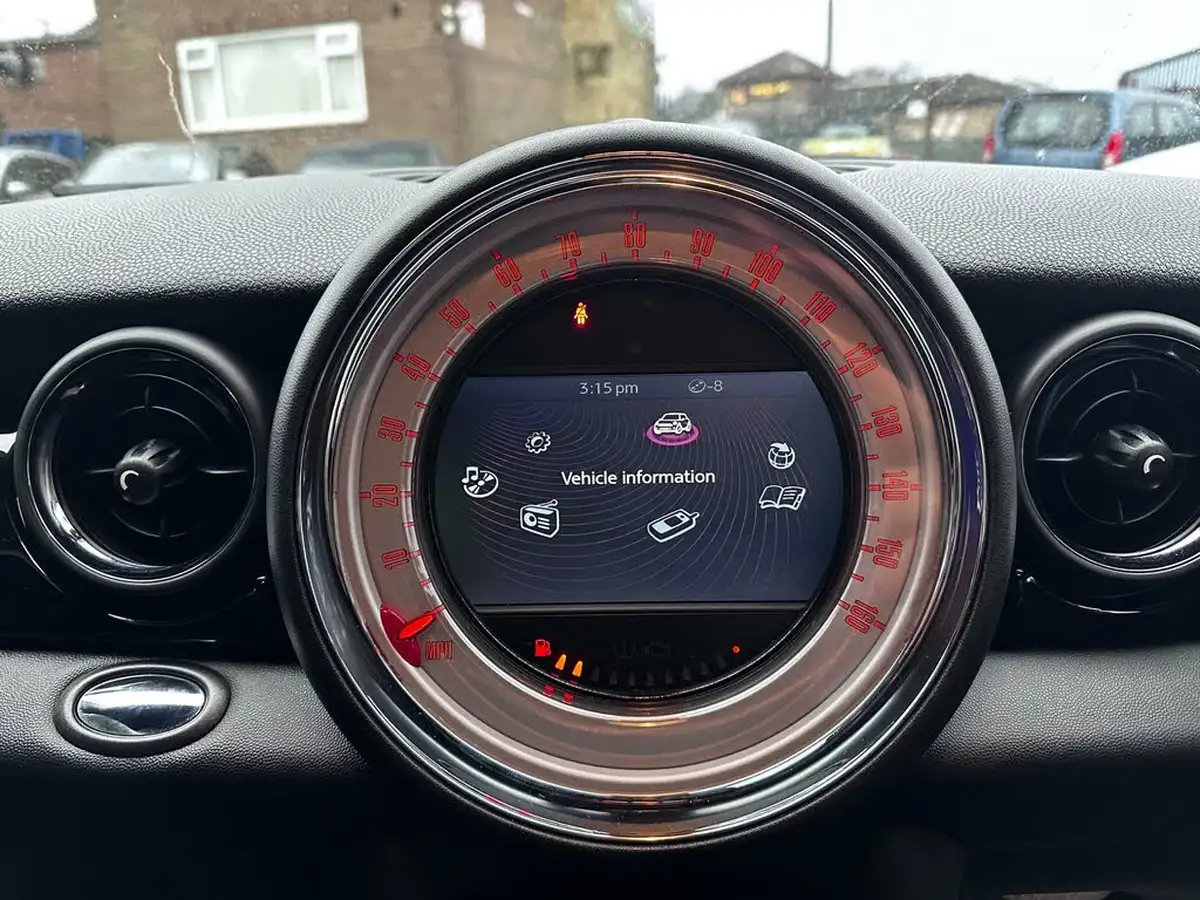 2013-mini-coupe-16-cooper-auto-big-21