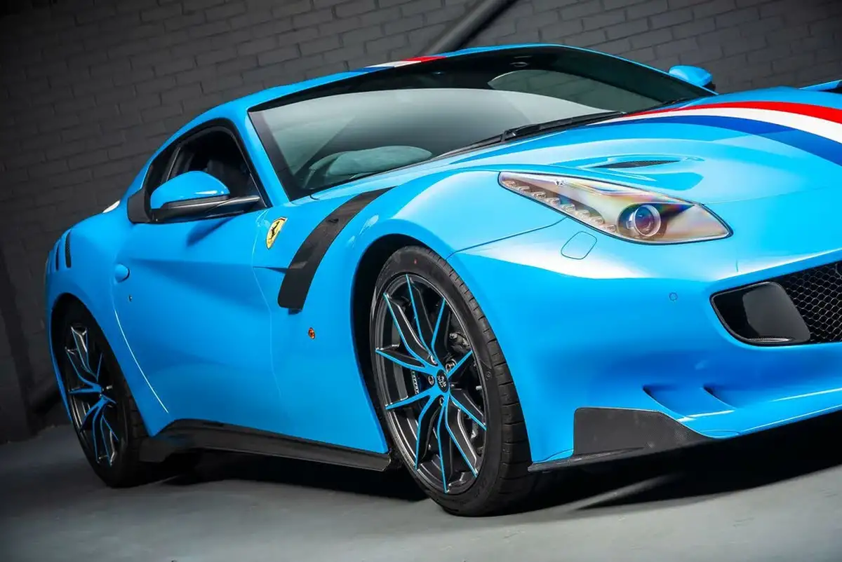 2017-ferrari-f12berlinetta-62-big-23