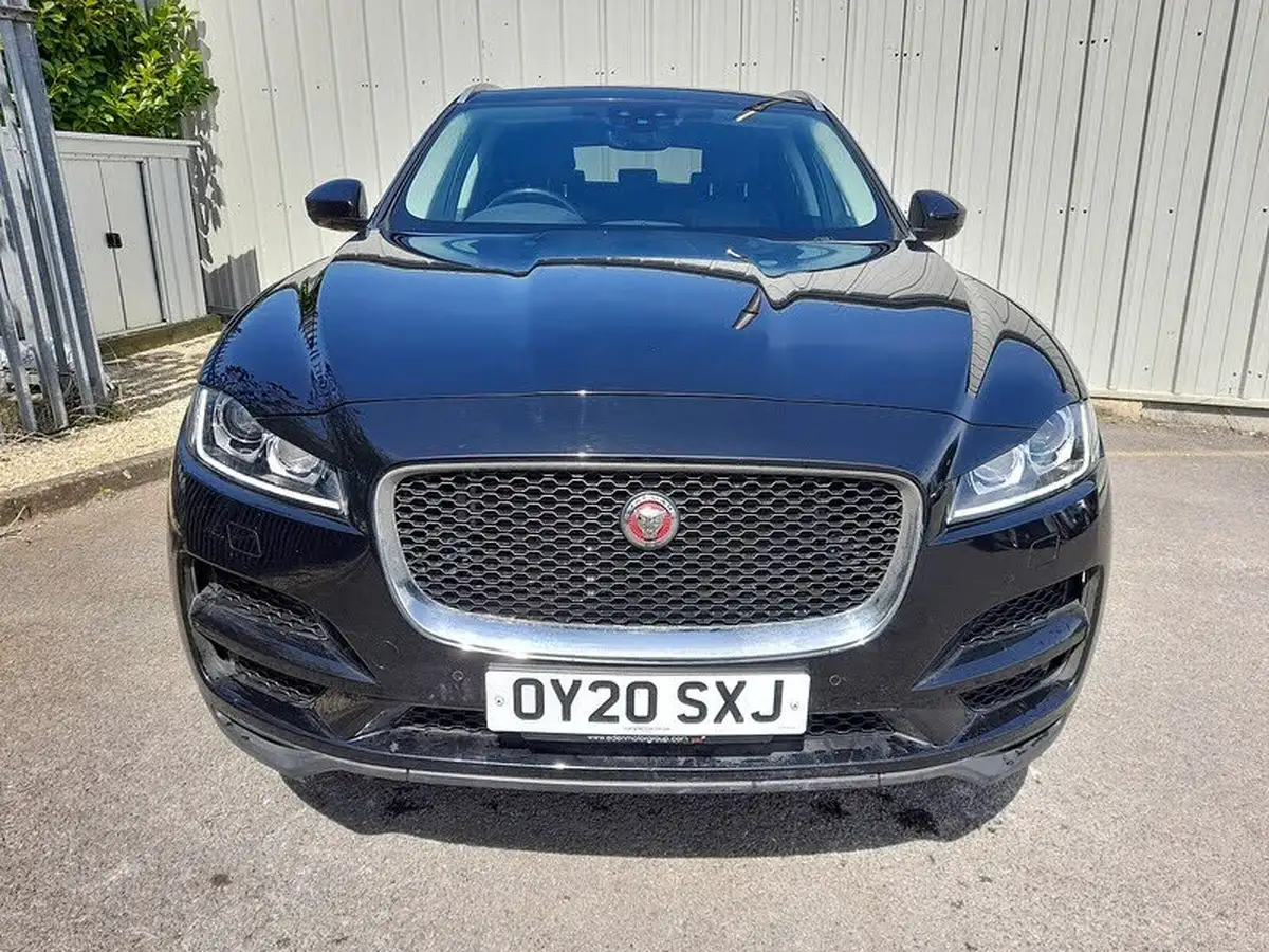 2020-jaguar-f-pace-20-i4d-portfolio-240ps-awd-auto-big-1