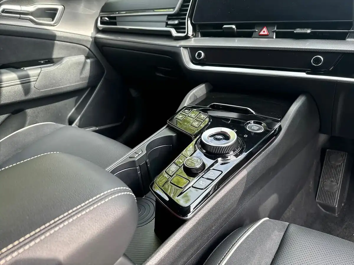 2024-kia-sportage-16-t-gdi-gt-line-s-207bhp-awd-hev-auto-big-14