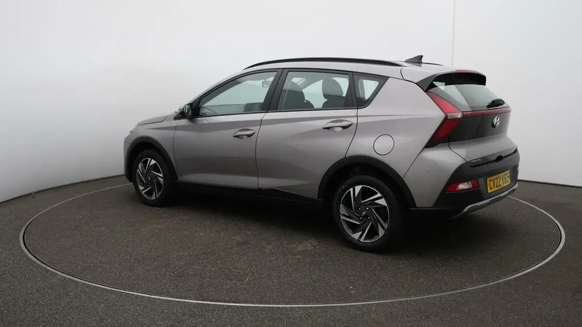 2022-hyundai-bayon-10-t-gdi-se-connect-dct-big-35