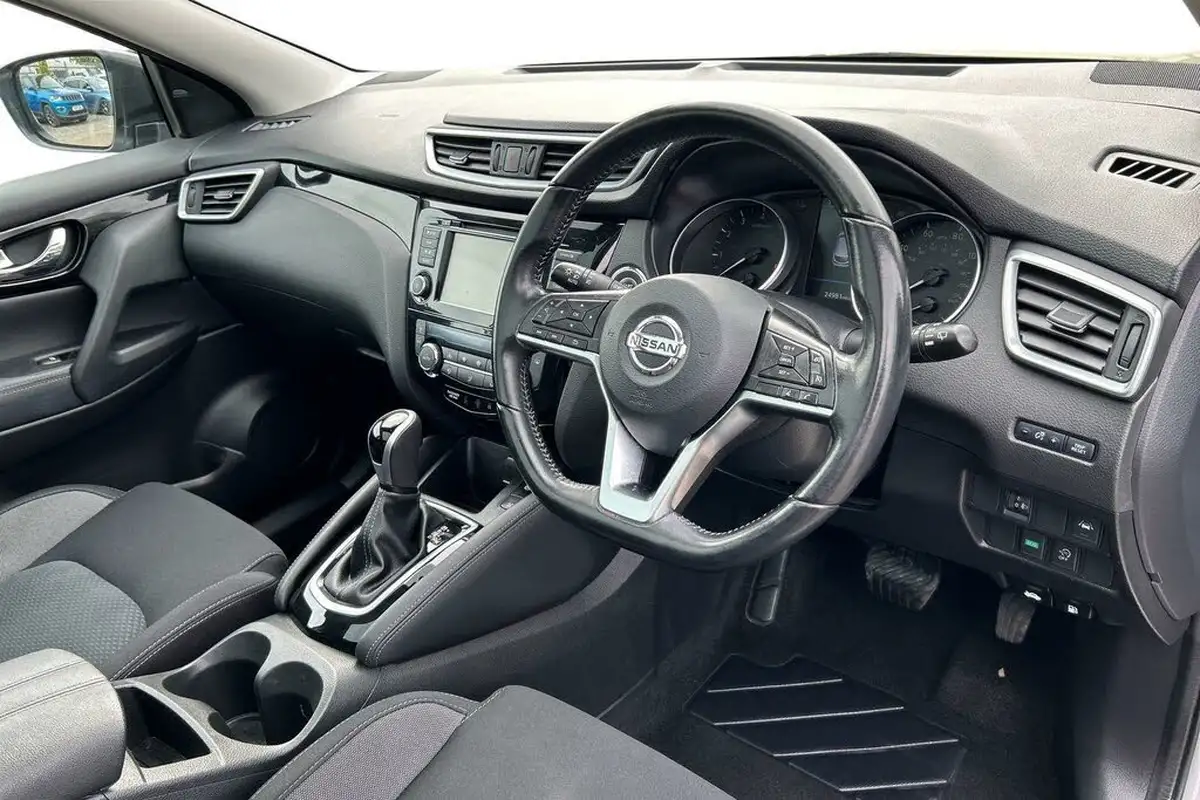 2020-nissan-qashqai-13-dig-t-n-connecta-160ps-dct-big-7