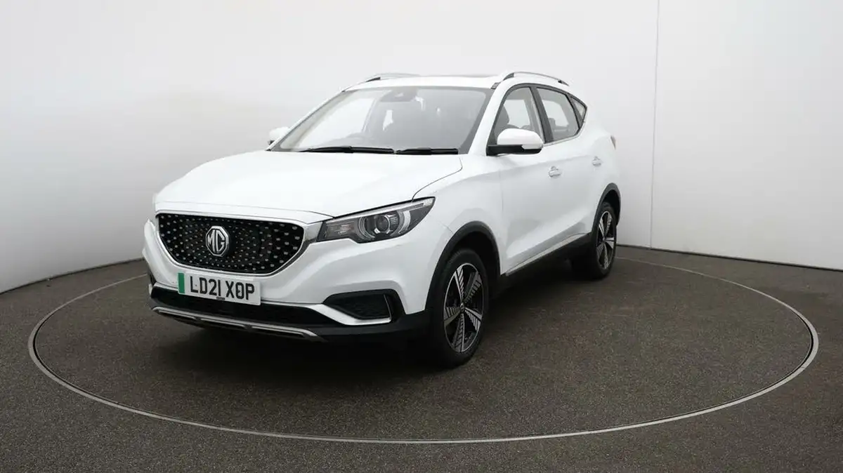 2021-mg-zs-suv-e-exclusive-ev-big-36