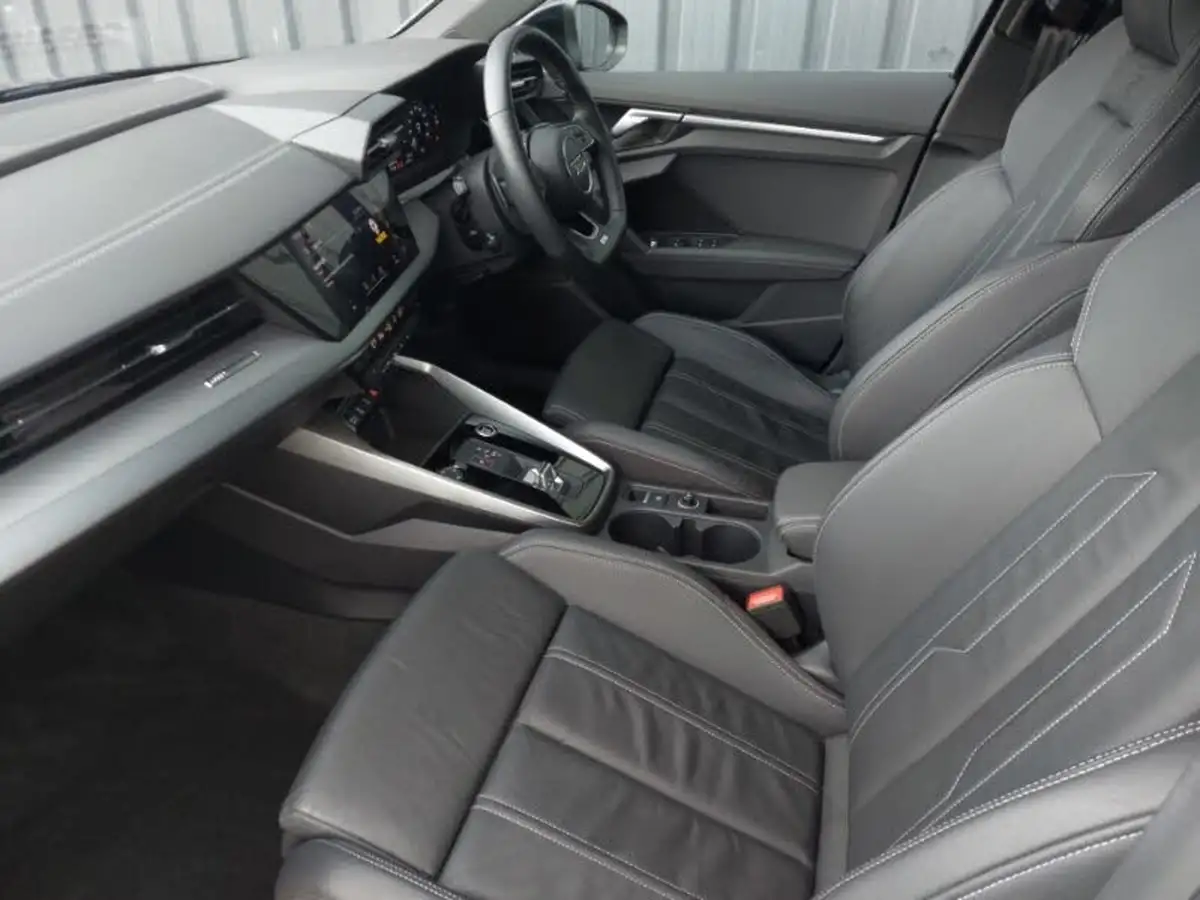 2021-audi-a3-15-35-tfsi-s-line-sportback-5d-tronic-big-4