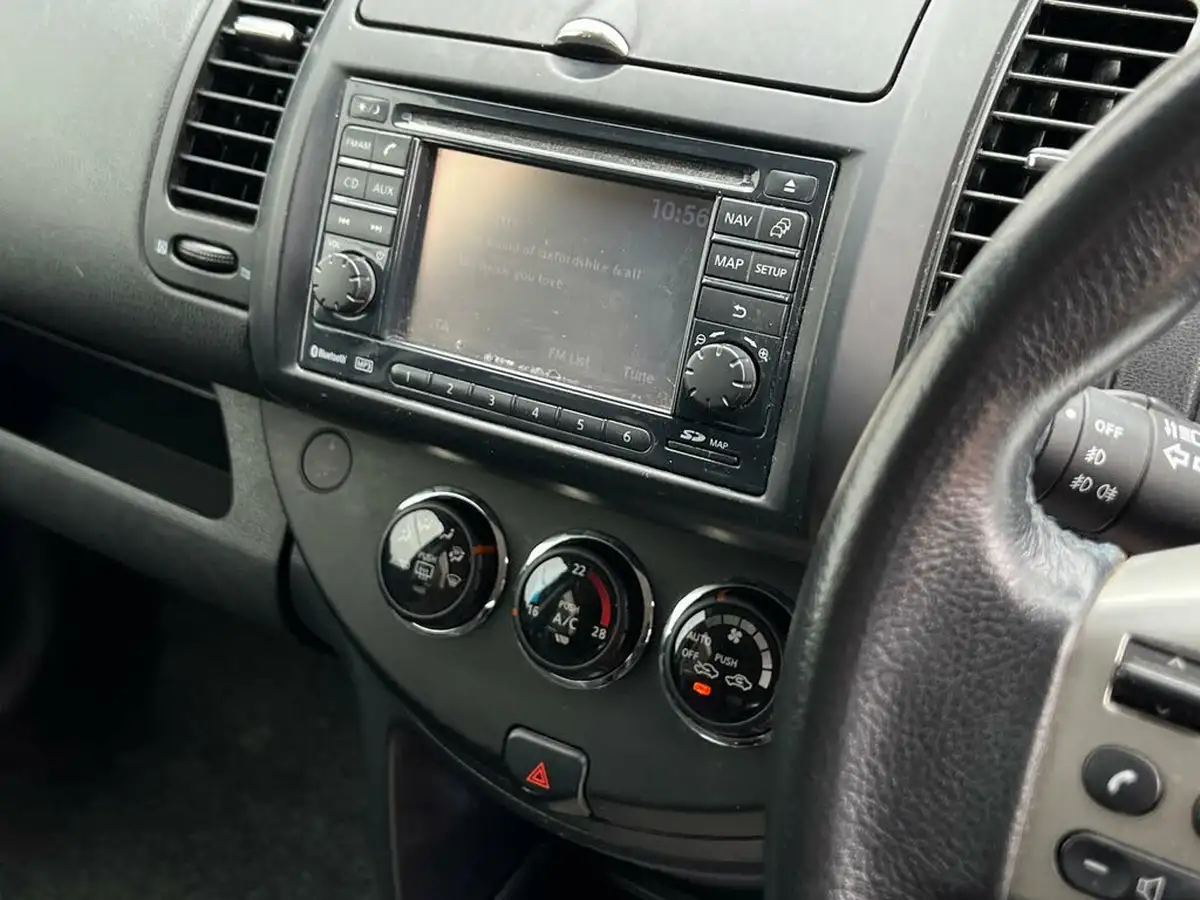 2012-nissan-note-16-n-tec-auto-big-7