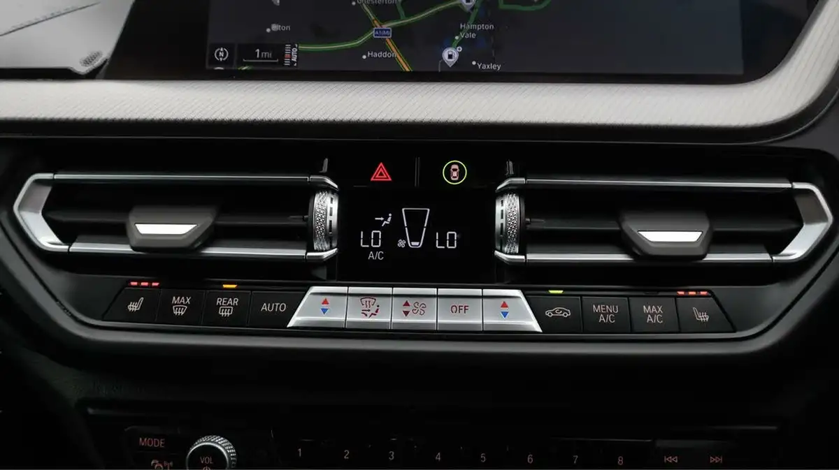 2023-bmw-2-series-15-218i-sport-dct-big-12