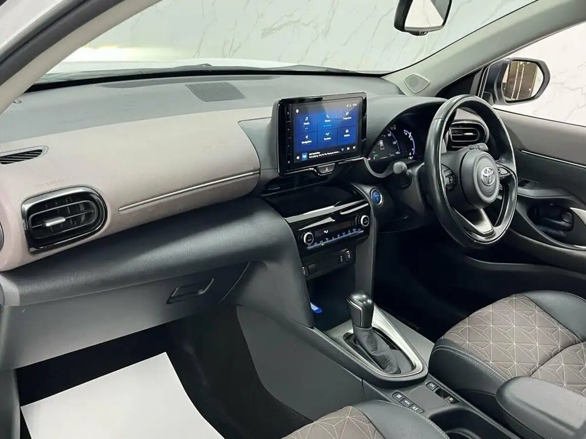 2022-toyota-yaris-cross-15-vvt-i-excel-awd-i-big-20