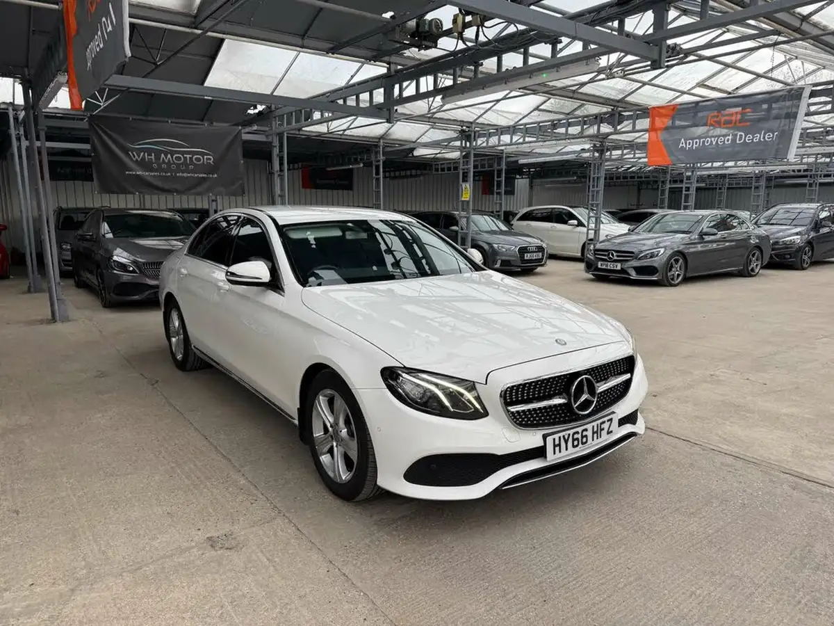 2017-mercedes-benz-e-class-20d-e220d-se-ss-saloon-4d-big-2