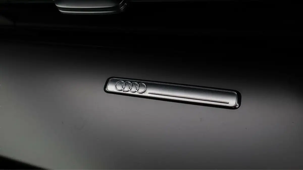 2021-audi-a3-15-35-tfsi-technik-s-tronic-big-23