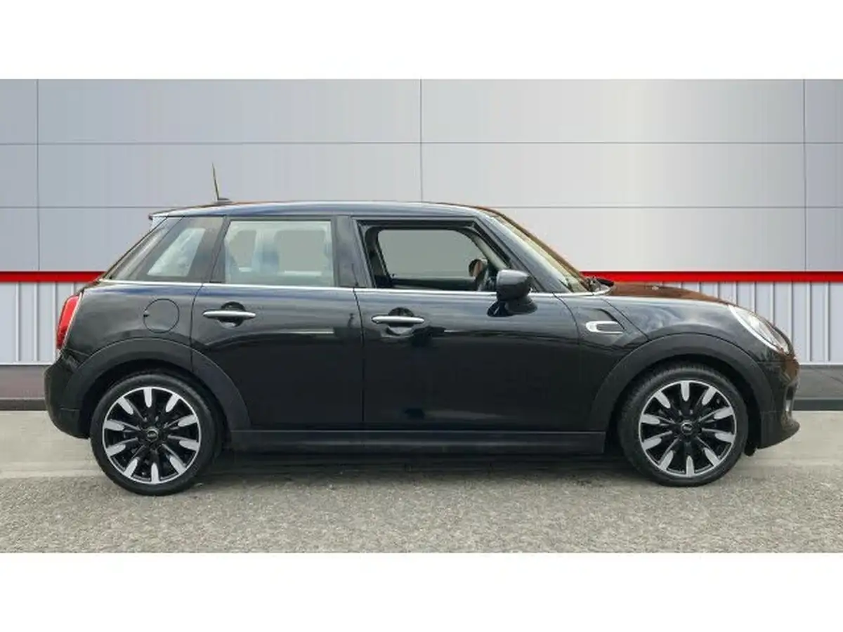 2019-mini-cooper-15-cooper-exclusive-134bhp-hatchback-5d-big-4