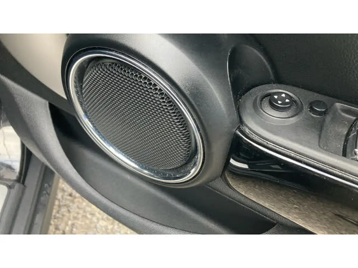 2019-mini-cooper-15-cooper-exclusive-134bhp-hatchback-5d-big-28