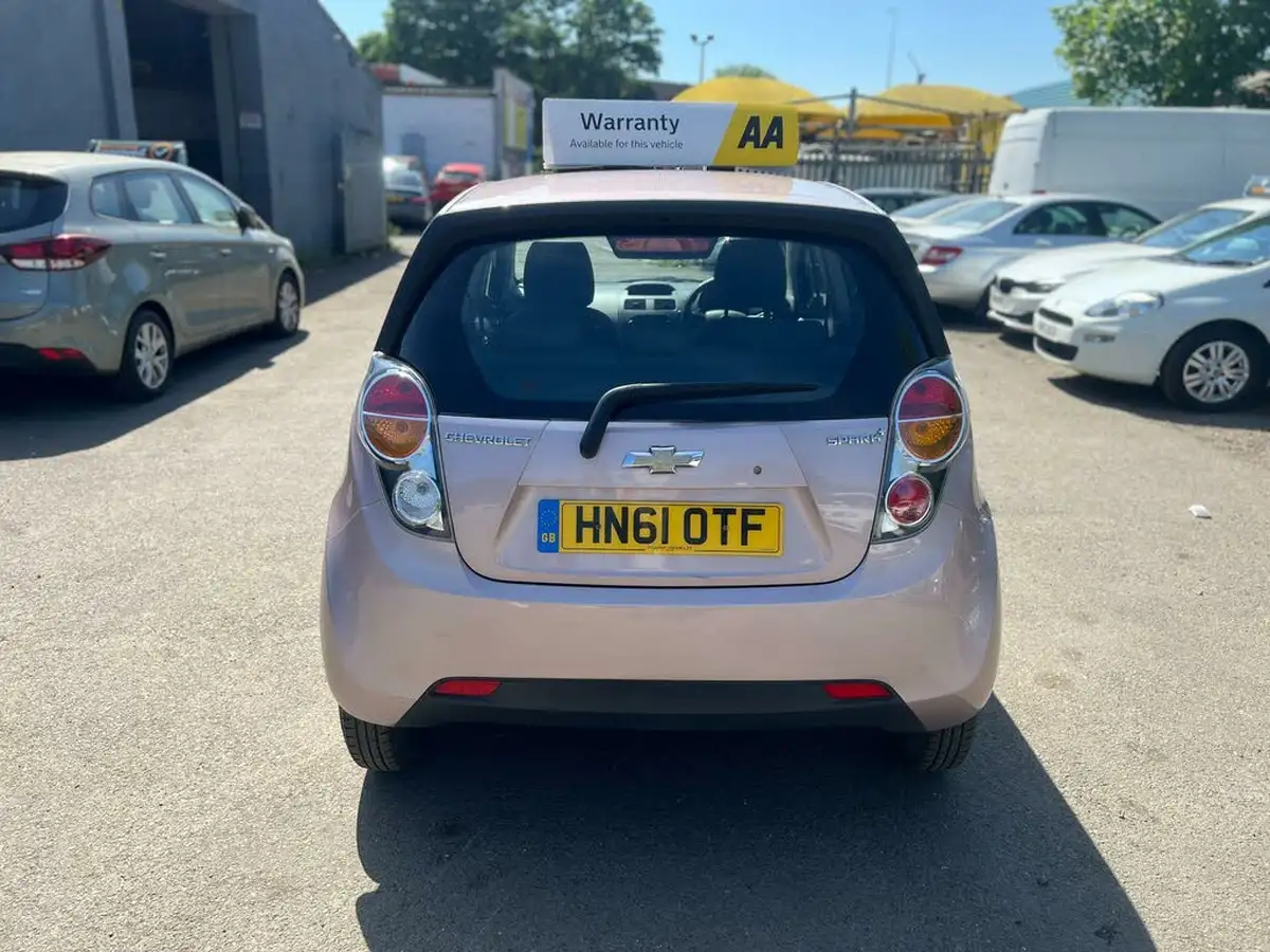 2011-chevrolet-spark-10-big-8