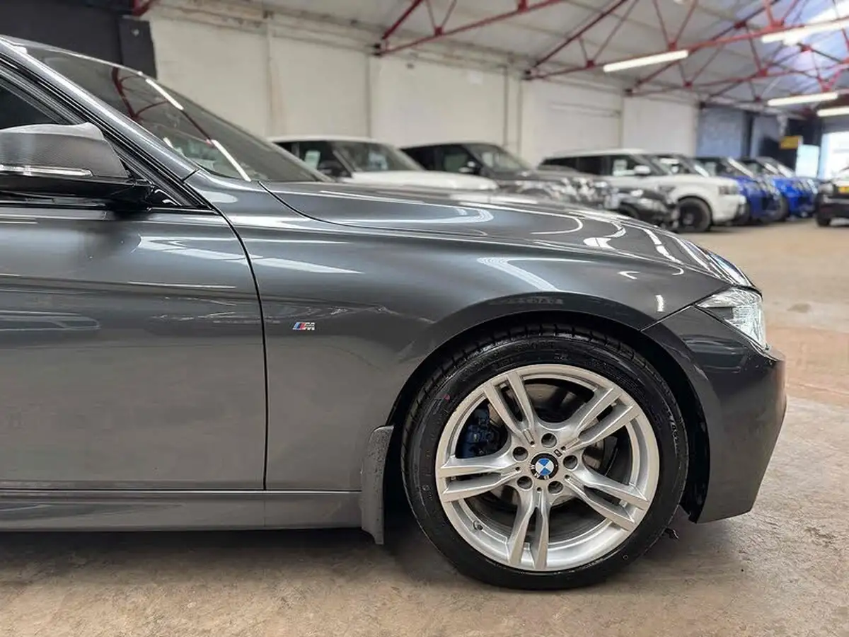 2016-bmw-3-series-30td-330d-m-sport-saloon-4d-big-19