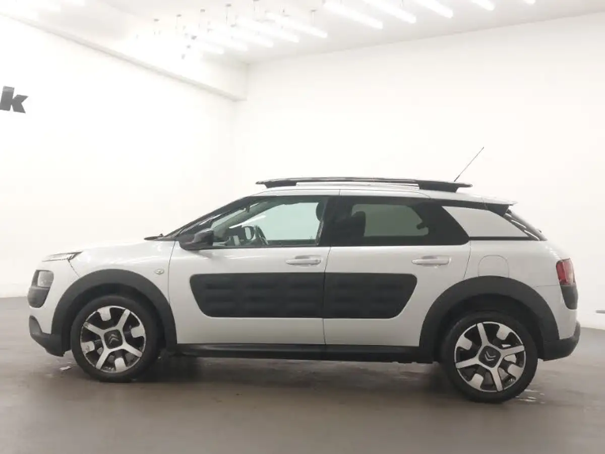 2016-citroen-c4-cactus-12-puretech-flair-edition-110ps-ss-big-3