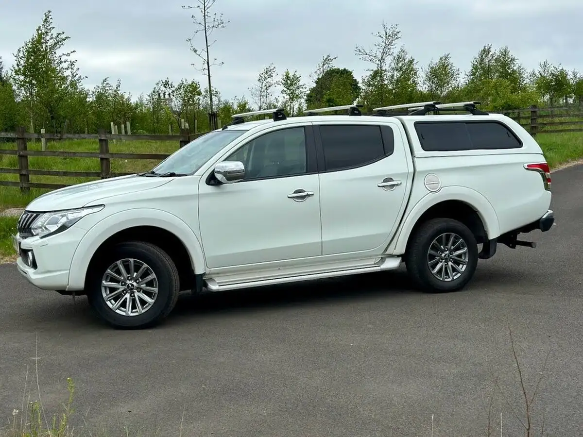 2017-mitsubishi-l200-24di-d-barbarian-178bhp-eu6-big-2