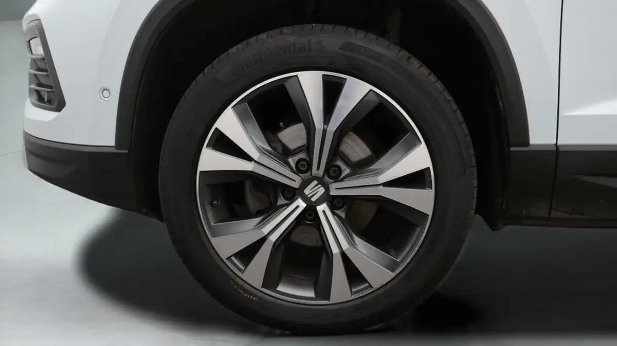 2022-seat-ateca-15-ecotsi-se-technology-big-18