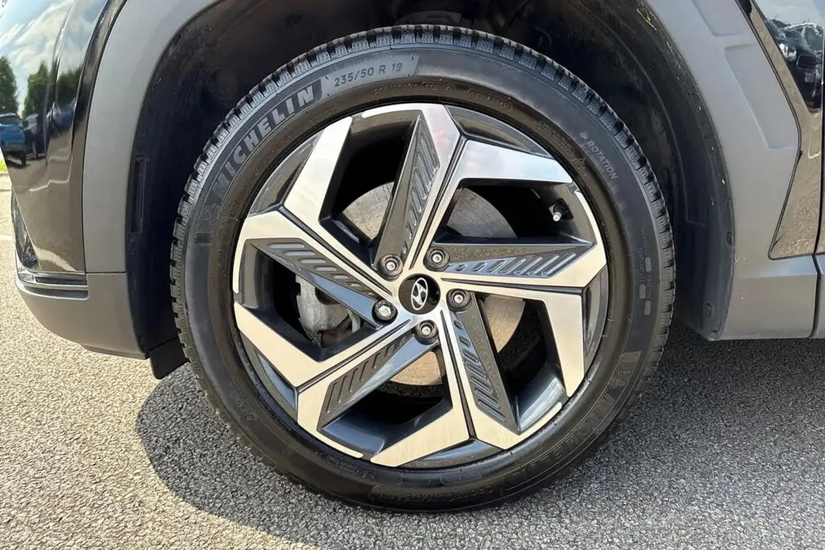2022-hyundai-tucson-16-t-gdi-ultimate-265ps-4wd-phev-auto-big-11
