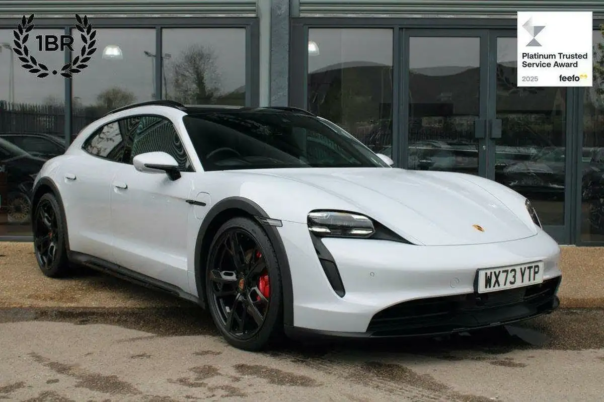 2023-porsche-taycan-e-4s-cross-turismo-big-0