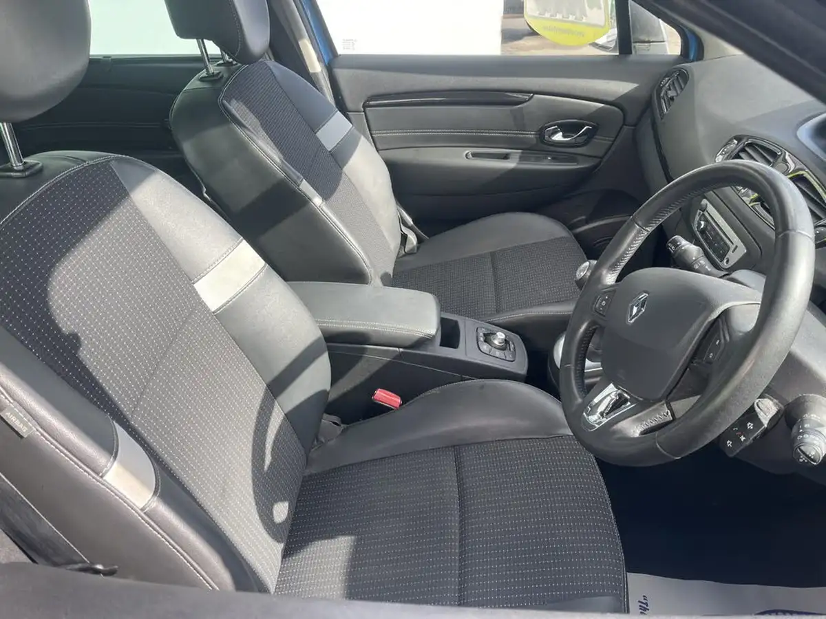 2014-renault-scenic-15td-dynamique-tom-tom-ss-big-9