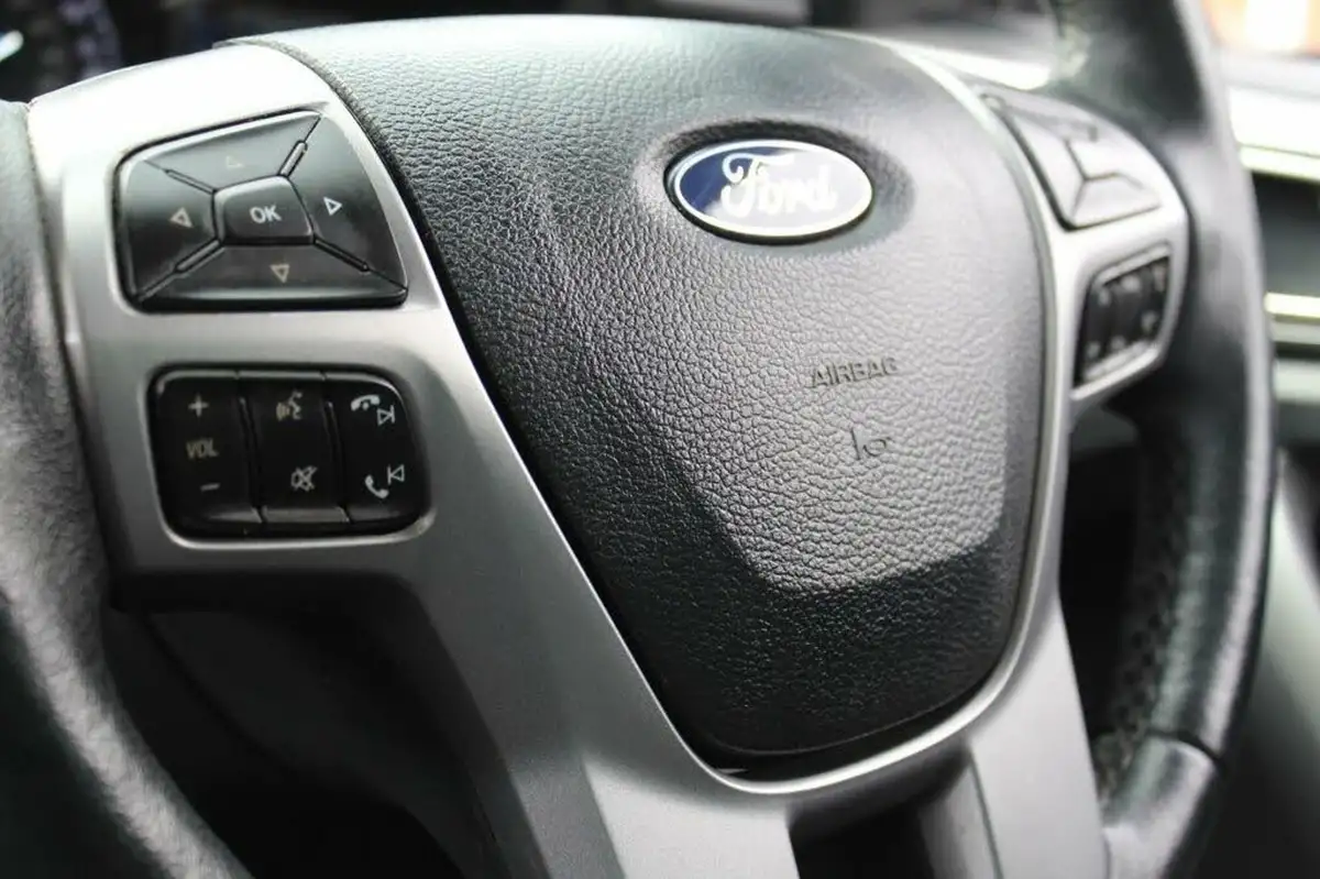 2022-ford-ranger-20-ecoblue-super-cab-limited-big-22