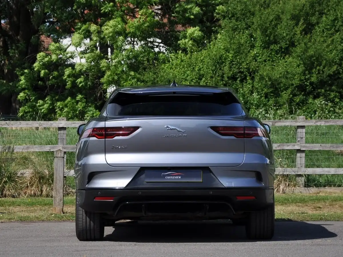 2021-jaguar-i-pace-ev400-hse-big-45
