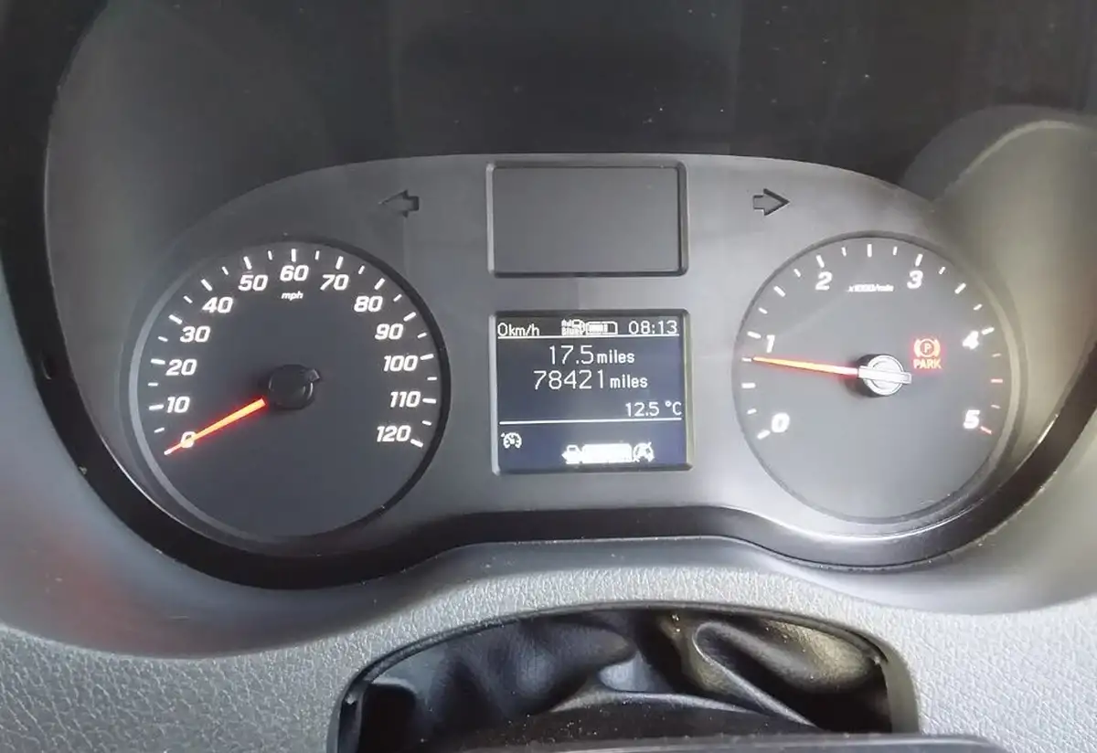 2021-mercedes-benz-sprinter-20cdi-315-l1h1-progressive-150pseu6dt-panel-rwd-eco-gear-360-big-18
