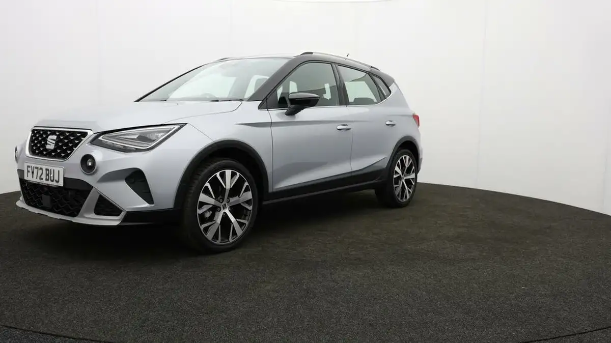 2023-seat-arona-10-tsi-xperience-lux-110ps-big-14